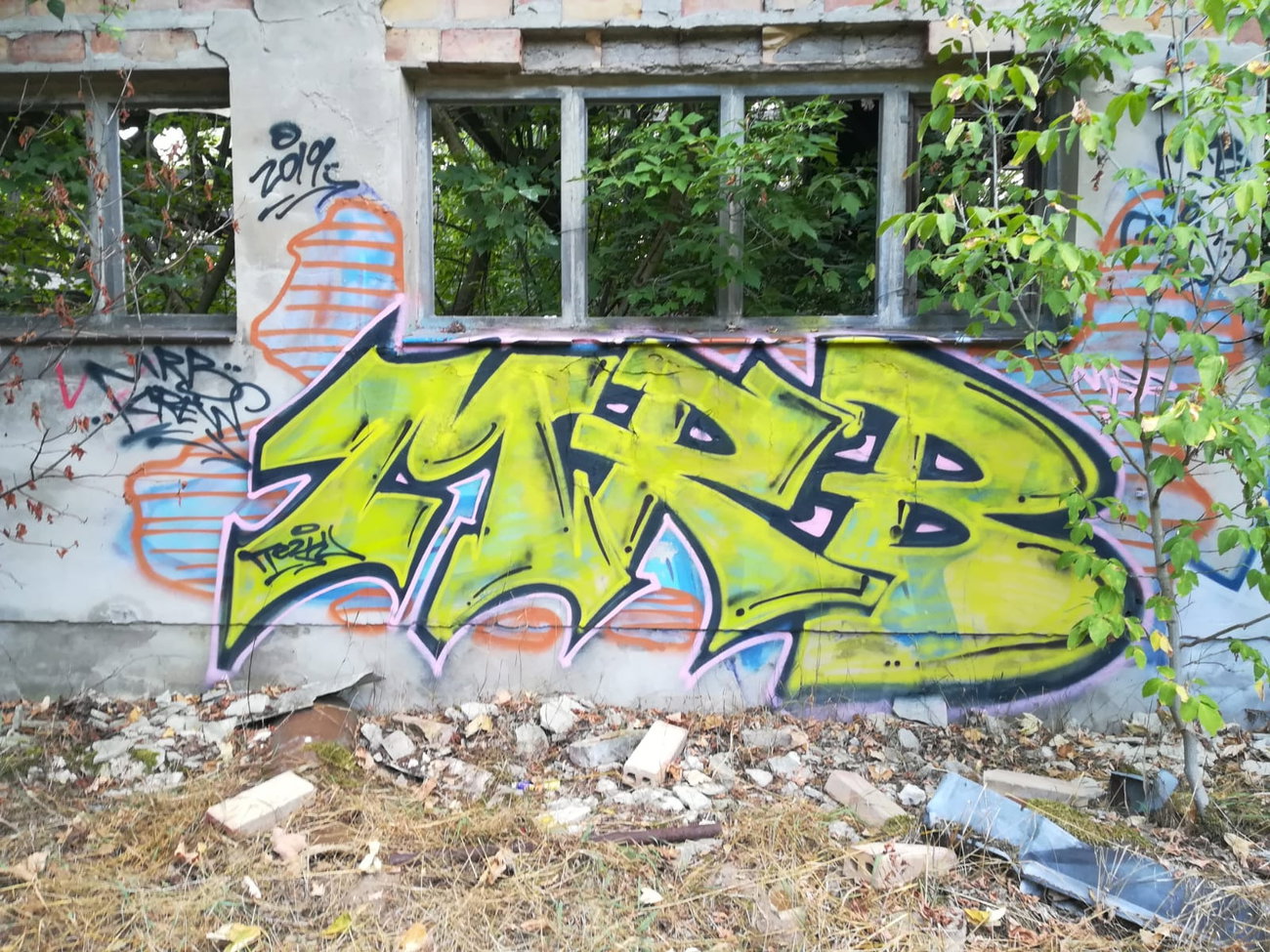 Graffiti Wall - Photo by MRB - MRB (2019)