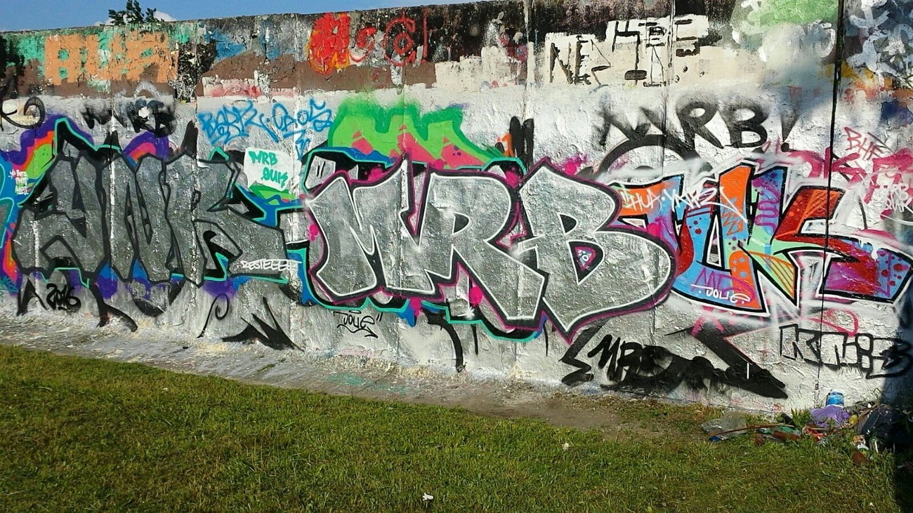 Graffiti Wall - Photo by MRB - YNR, MRB (2016)