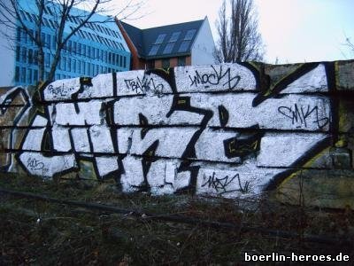 Graffiti Street Art - Photo by MRB - MRB