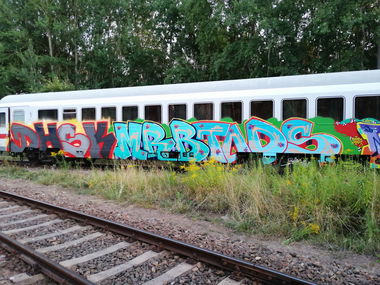 Graffiti Train - Photo by MRB - DH, HSK, MRB (2019)