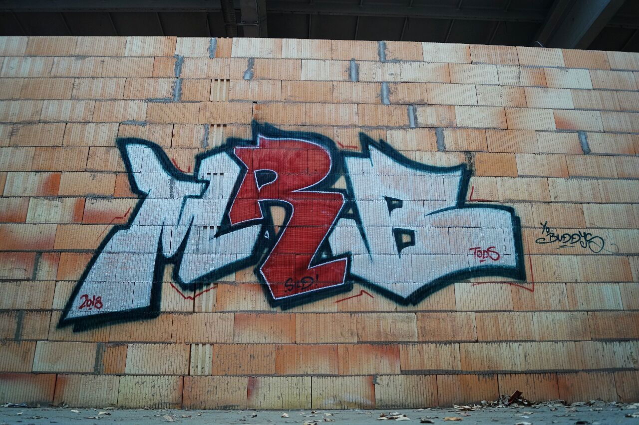 Graffiti Bombing - Photo by MRB - MRB (2018)