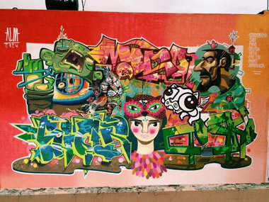 Graffiti Wall - Photo by MRSIOT - alamierda