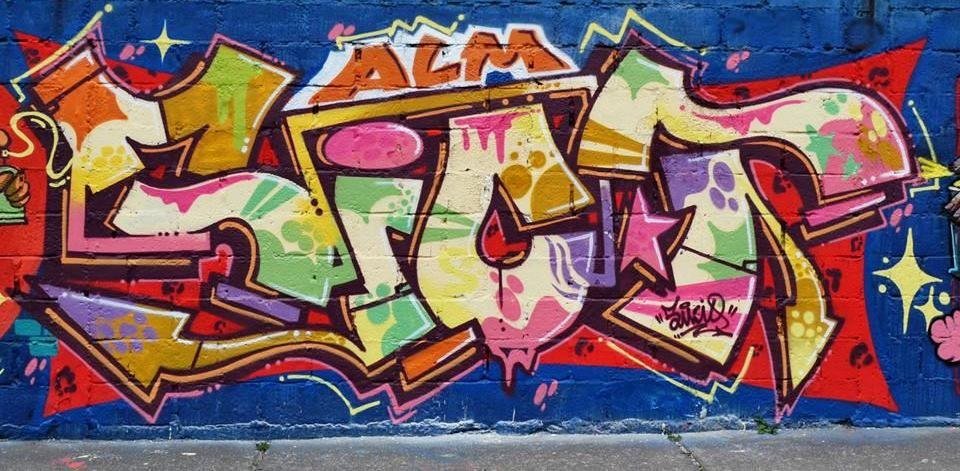 Graffiti Wall - Photo by MRSIOT - alamierda