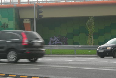 Graffiti Bombing - Photo by MRX (2011)
