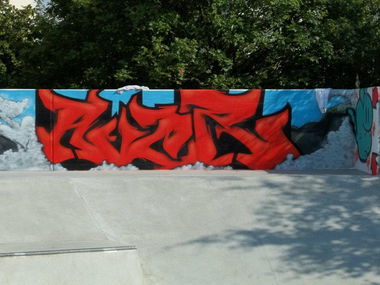 Graffiti Wall - Photo by MYKILL - aver