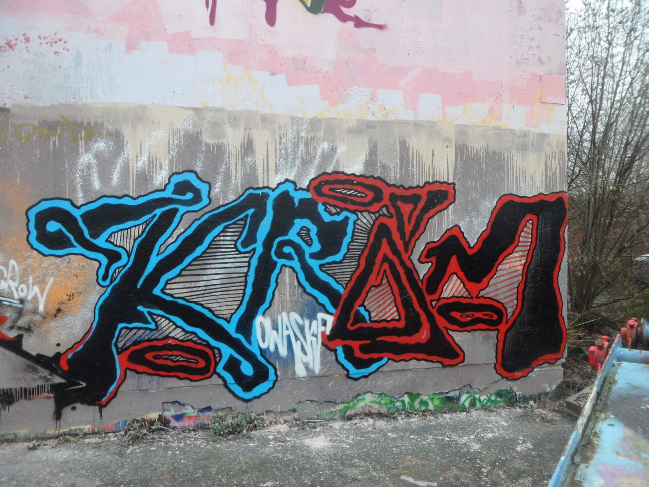 Graffiti Wall - Photo by MYTEAMSUPREME1 - KRIM, CHEMNITZ