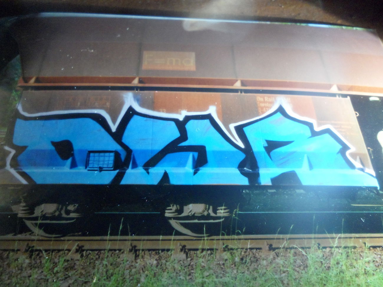 Graffiti Train - Photo by MYTEAMSUPREME1 - OWA