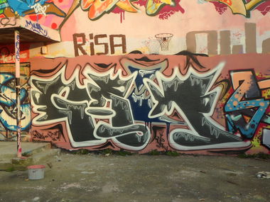 Graffiti Wall - Photo by MYTEAMSUPREME1 - GRIM, KRIM, CHEMNITZ
