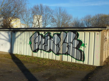 Graffiti Bombing - Photo by MYTEAMSUPREME1 - GRIZLY, CHEMNITZ