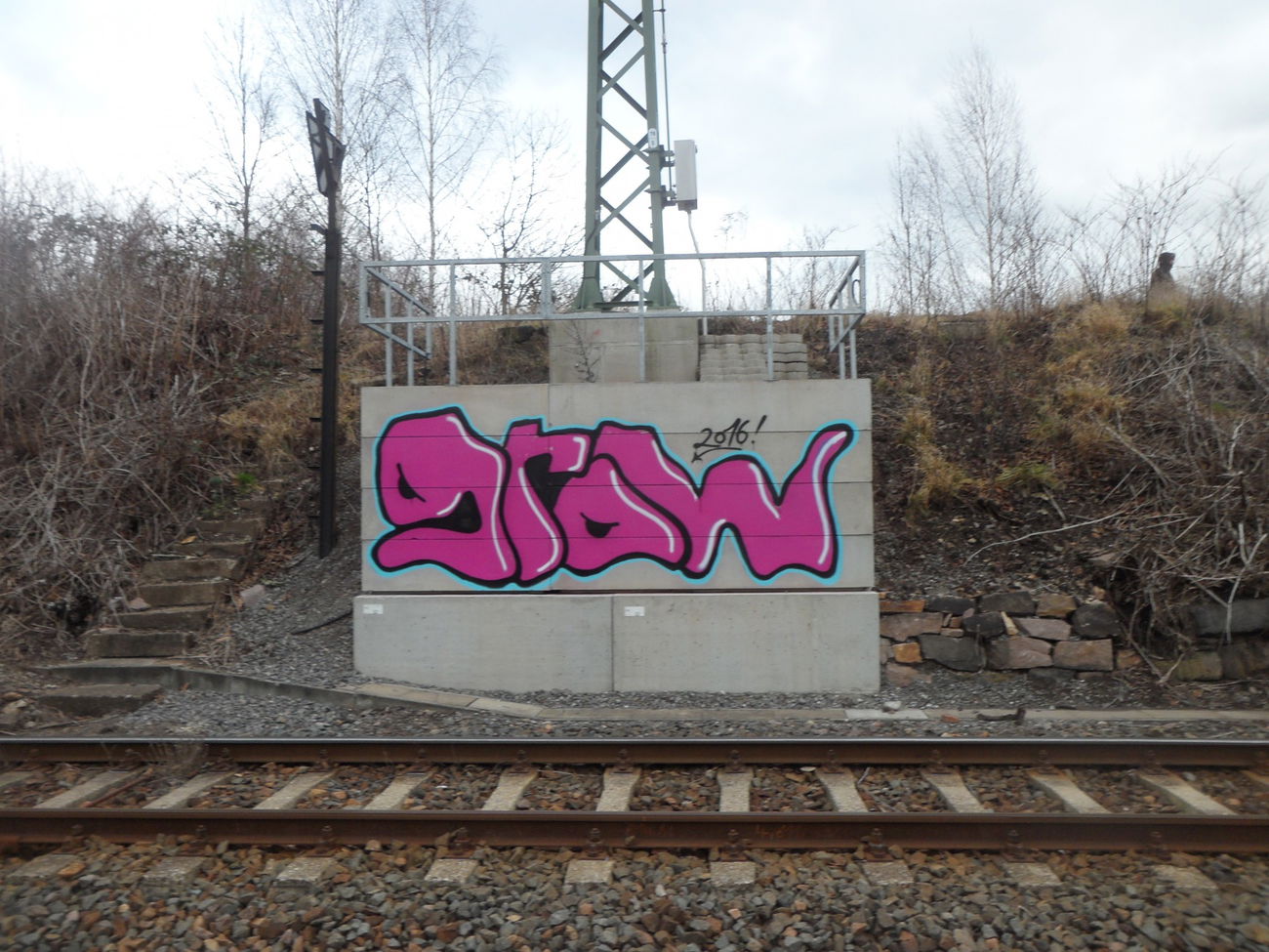 Graffiti Bombing - Photo by MYTEAMSUPREME1 - GROW, CHEMNITZ