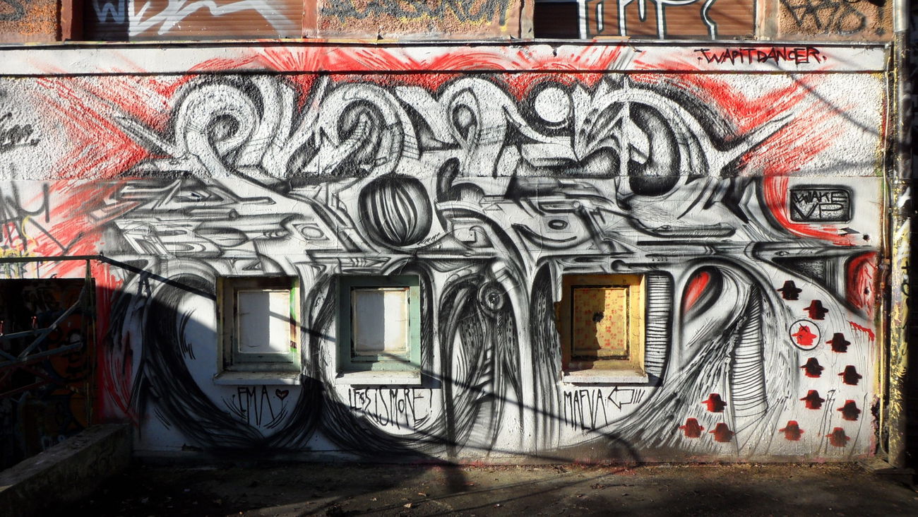 Graffiti Wall - Photo by MYTEAMSUPREME1 - SAID, CHEMNITZ