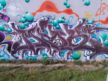 Graffiti Wall - Photo by MaGiKz - MIOK, MGK