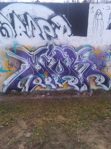 Graffiti Wall - Photo by MaGiKz - MGK, MIOK