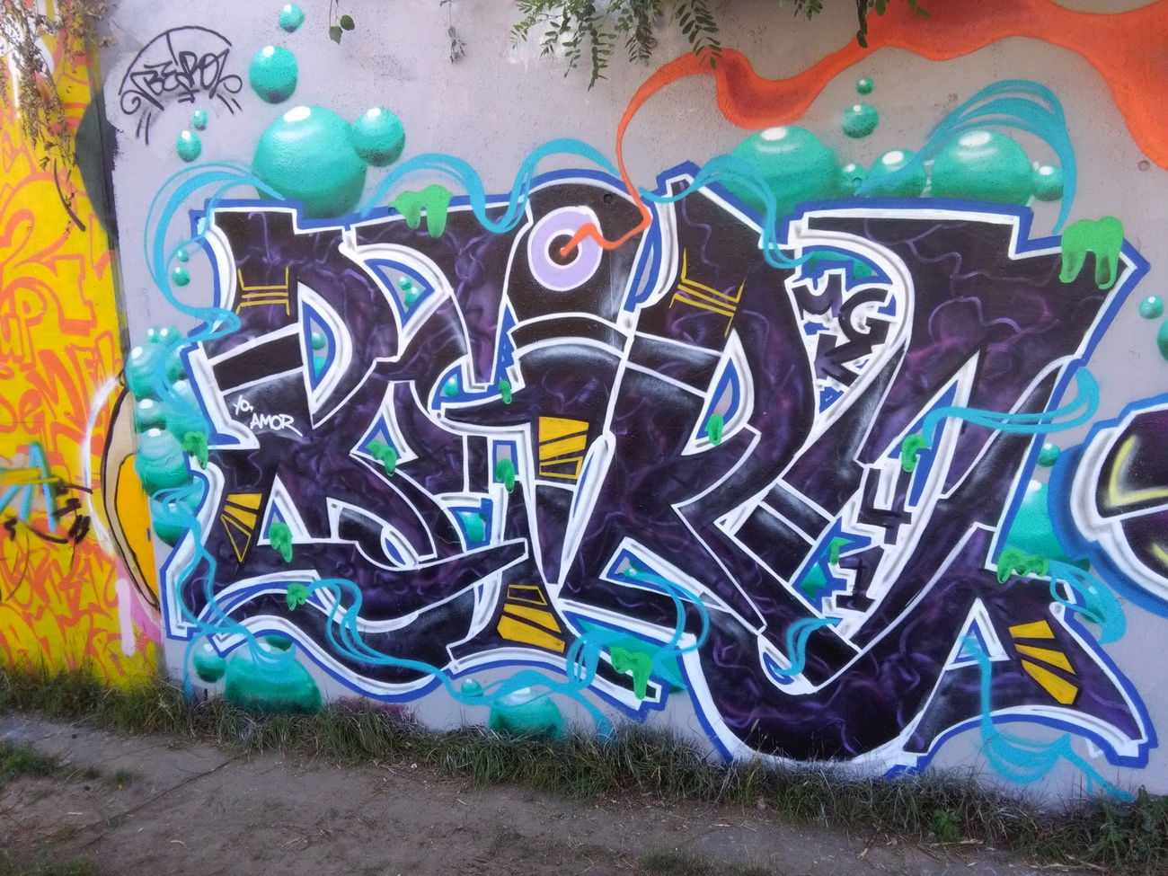 Graffiti Wall - Photo by MaGiKz - BEIRO, MGK