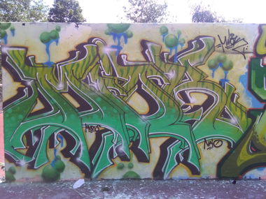 Graffiti Wall - Photo by MaGiKz - MIOK