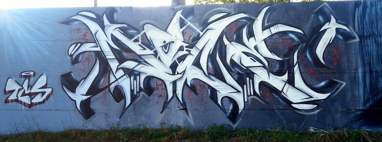 Graffiti Wall - Photo by Mace69 - Hide;Mace (2015)