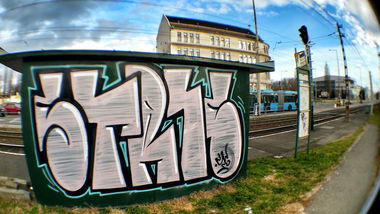 Graffiti Bombing - Photo by MadeInHungary - Stric, FÜV's (2014)