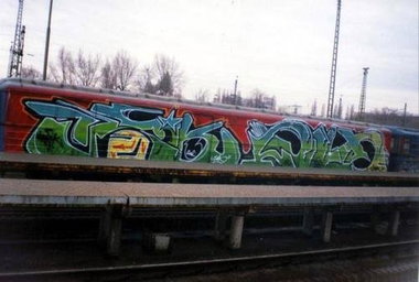Graffiti Train - Photo by MadeInHungary
