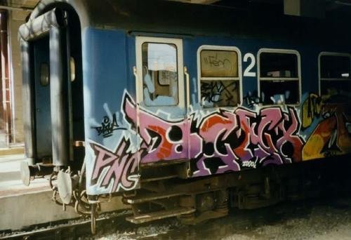 Graffiti Train - Photo by MadeInHungary - Banx, PNC