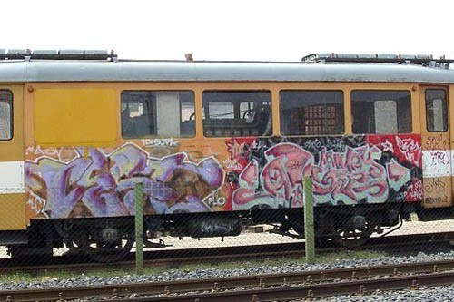 Graffiti Train - Photo by MadeInHungary