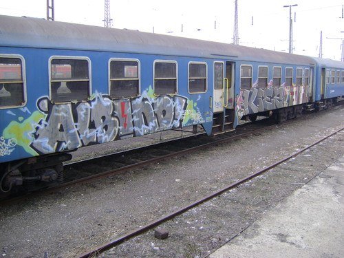 Graffiti Train - Photo by MadeInHungary - Albino, Kiez