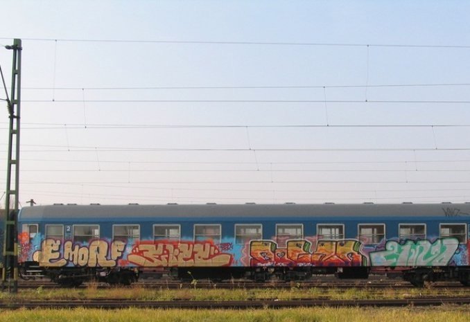 Graffiti Train - Photo by MadeInHungary