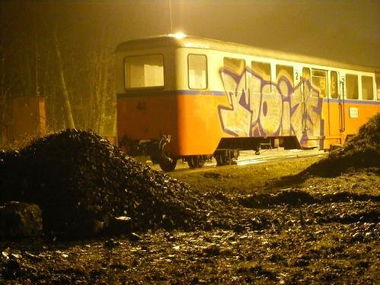 Graffiti Train - Photo by MadeInHungary - Moiw
