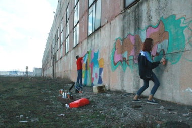 Graffiti Wall - Photo by MaerOlyayo