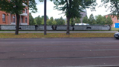 Graffiti Bombing - Photo by Magdeboy - SÜD, Magdeburg