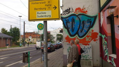 Graffiti Bombing - Photo by Magdeboy - OO, OHOH, Magdeburg (2013)