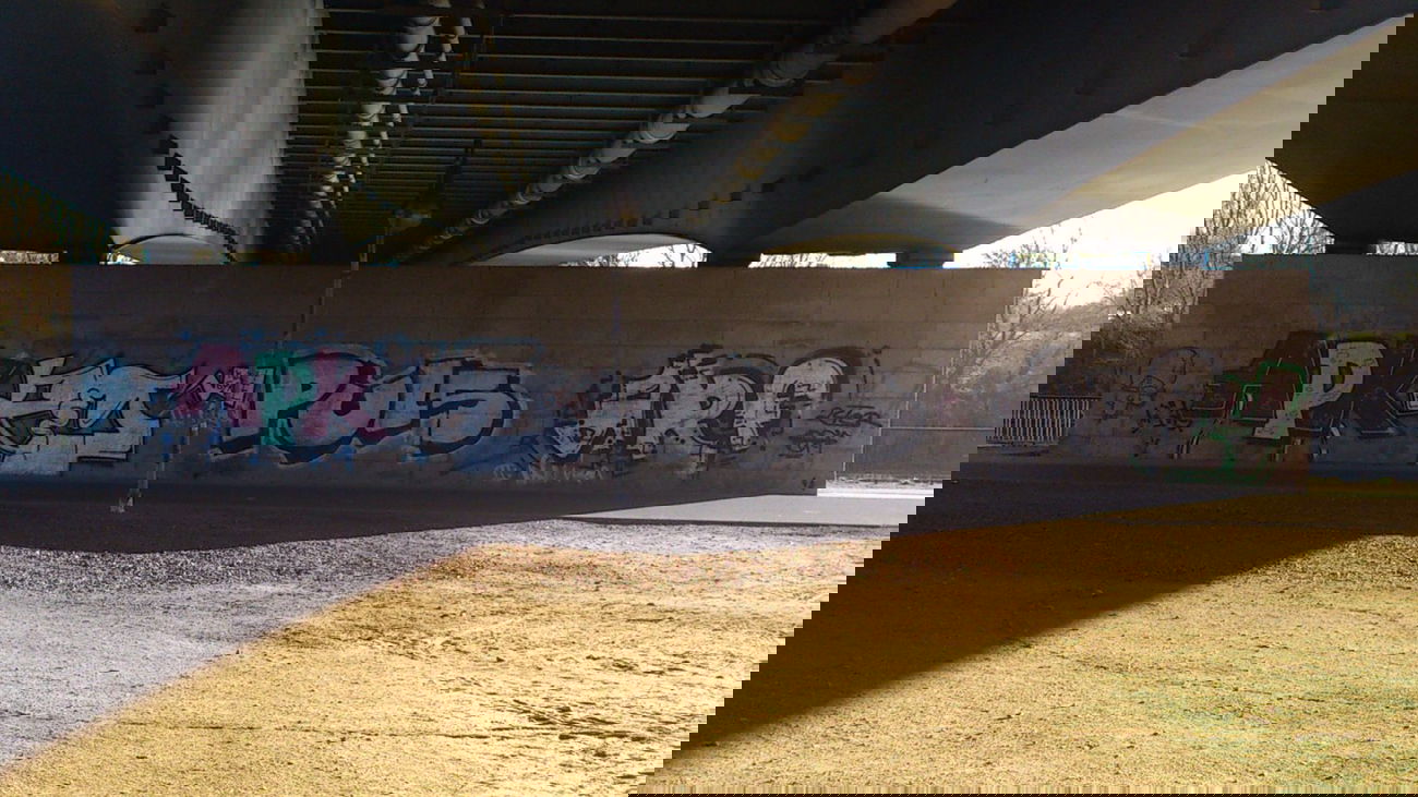 Graffiti Bombing in Magdeburg - Photo by Magdeboy - APK, PM, Puls
