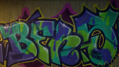 Graffiti Wall - Photo by Magdeboy - Bens, OO, OHOH