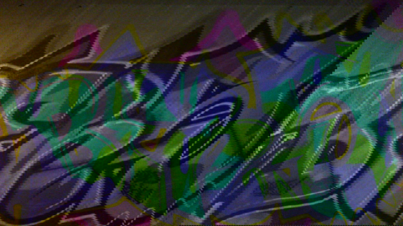 Graffiti Wall - Photo by Magdeboy - Bens, OO, OHOH