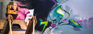 Graffiti Artwork in Düsseldorf - Photo by MagicNut - Magic, Wood, Robot