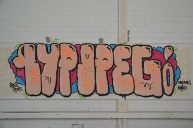 Graffiti Wall - Photo by MahatmaGanja - jpeg, lyp, mäck