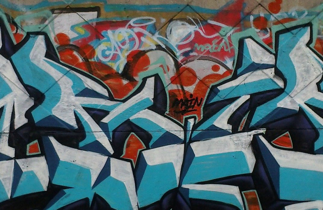 Graffiti Wall - Photo by Main