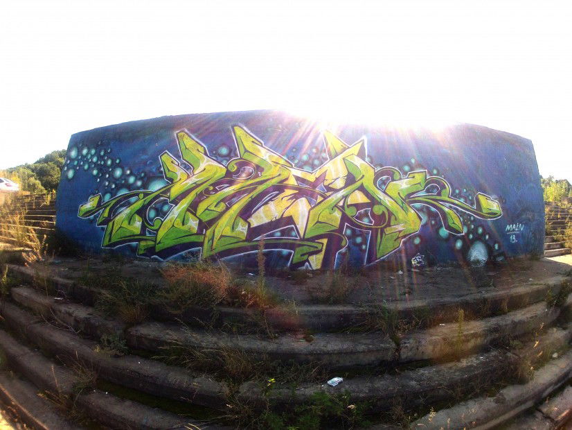 Graffiti Wall - Photo by Main