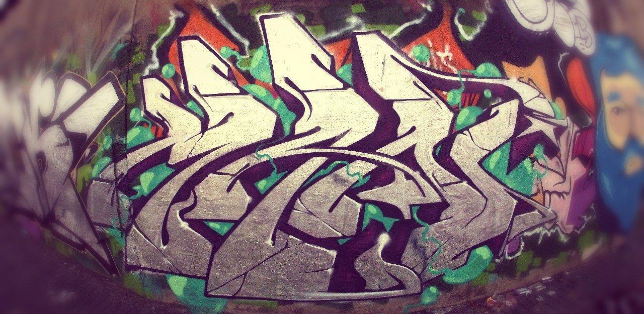 Graffiti Wall - Photo by Main