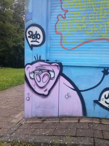 Graffiti Wall - Photo by Maion3