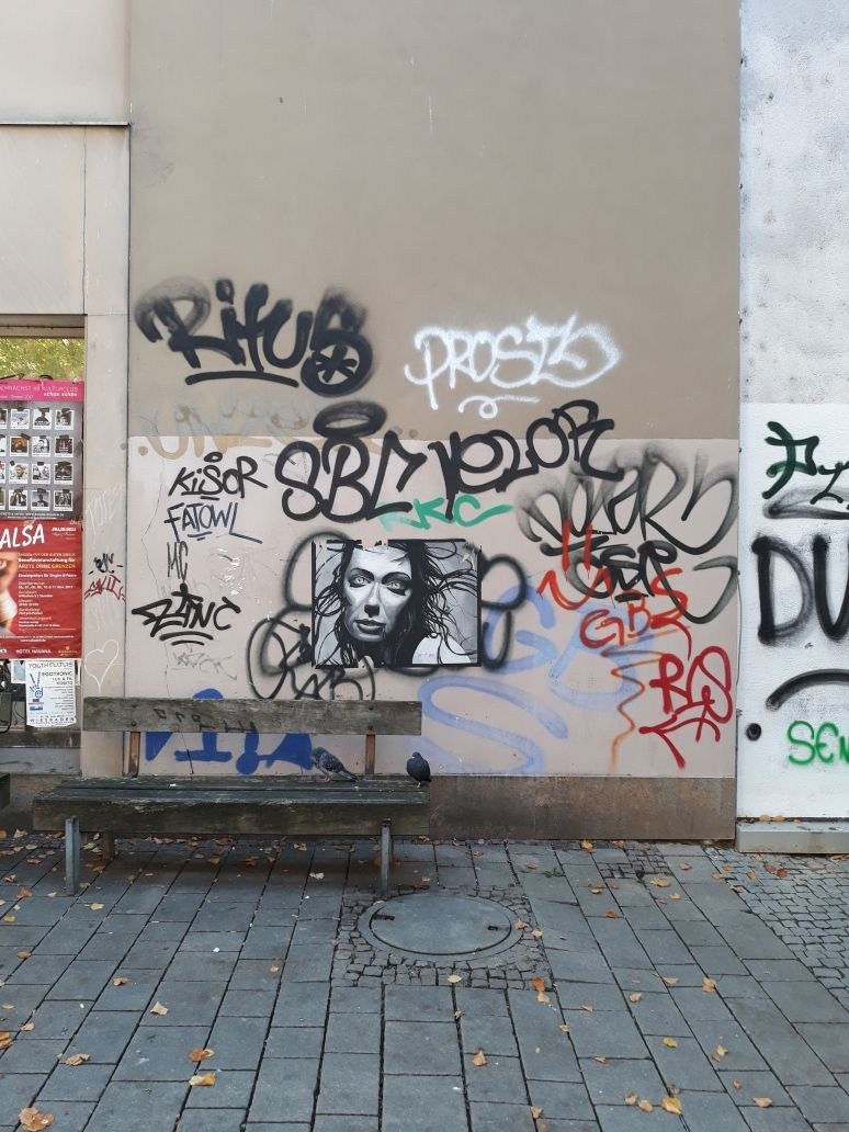 Graffiti Wall in Wiesbaden - Photo by Maion3