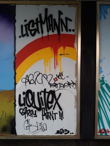 Graffiti Wall in Wiesbaden - Photo by Maion3