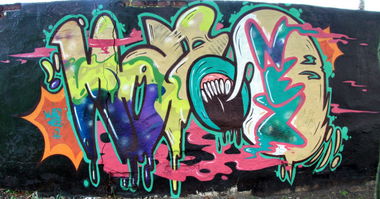 Graffiti Wall - Photo by Maionez (2012)