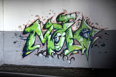 Graffiti Wall - Photo by Maionez