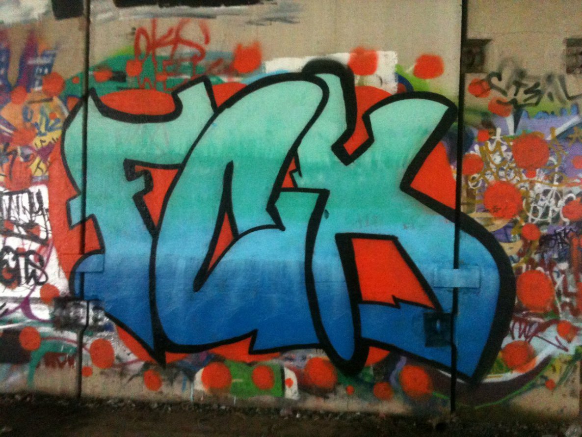 Graffiti Wall - Photo by MaloyFck