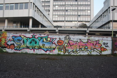 Graffiti Wall - Photo by Manfredkarlheinz