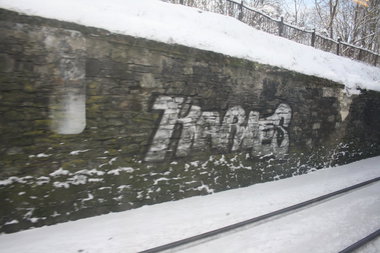 Graffiti Bombing - Photo by Manfredkarlheinz