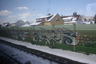 Graffiti Wall - Photo by Manfredkarlheinz