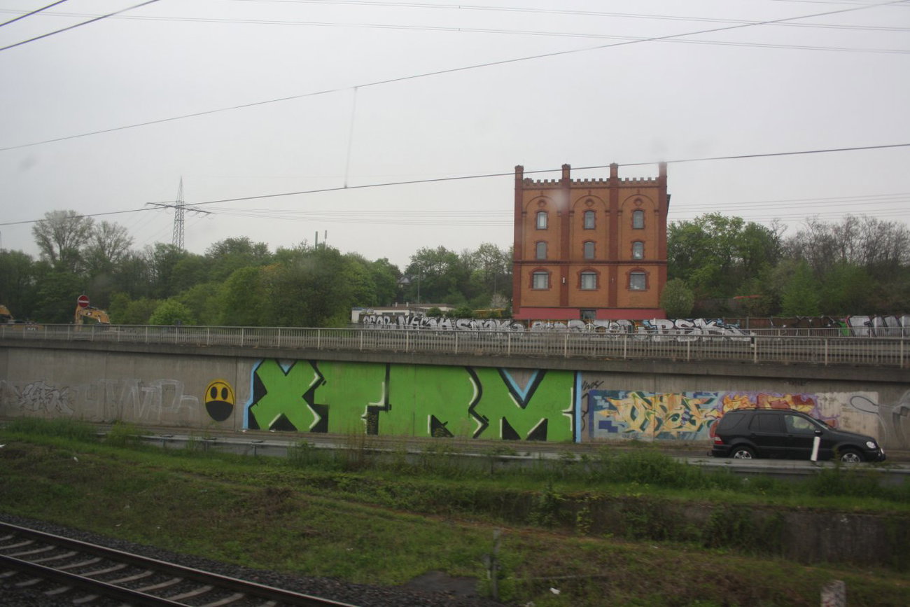Graffiti Wall - Photo by Manfredkarlheinz