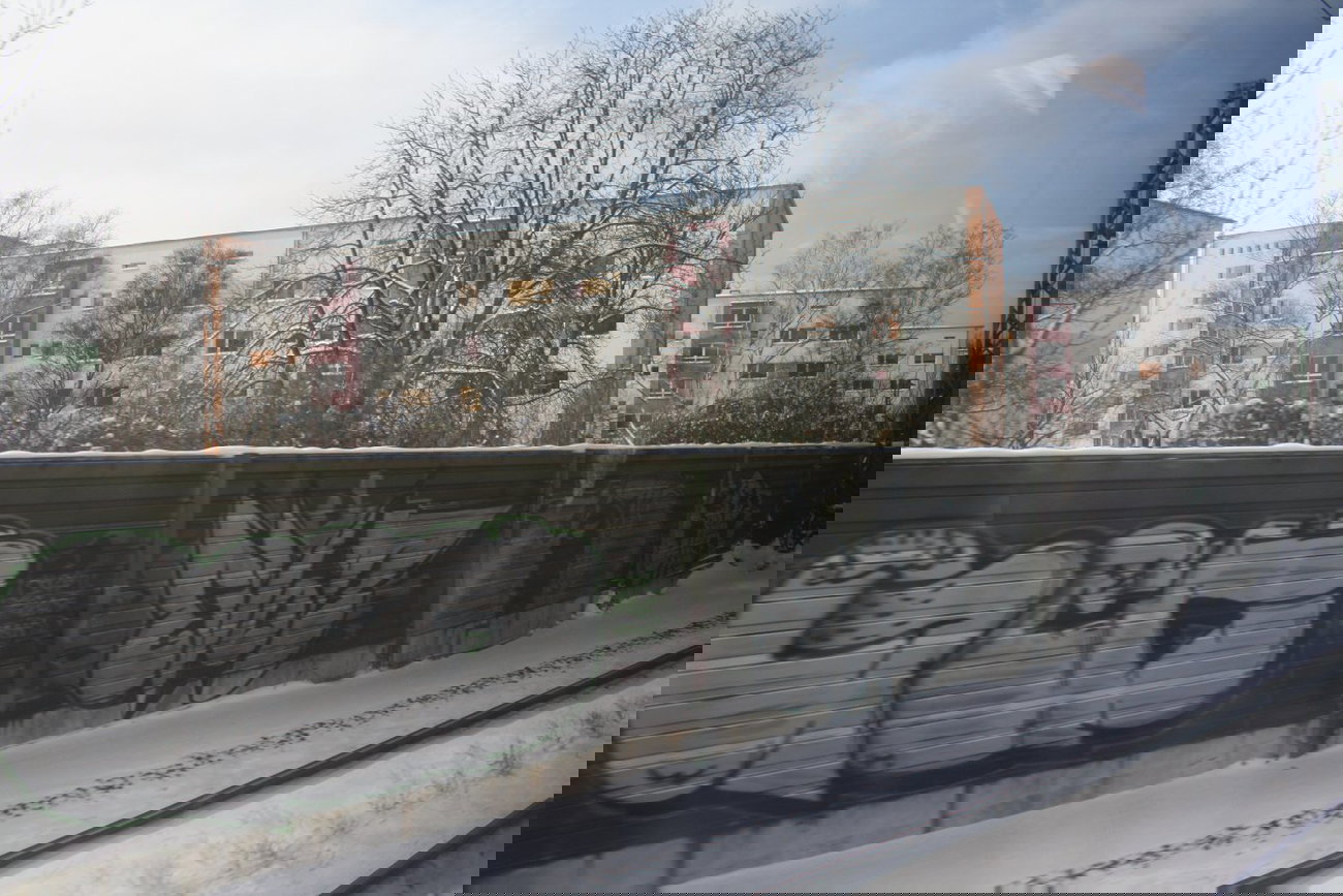 Graffiti Bombing - Photo by Manfredkarlheinz