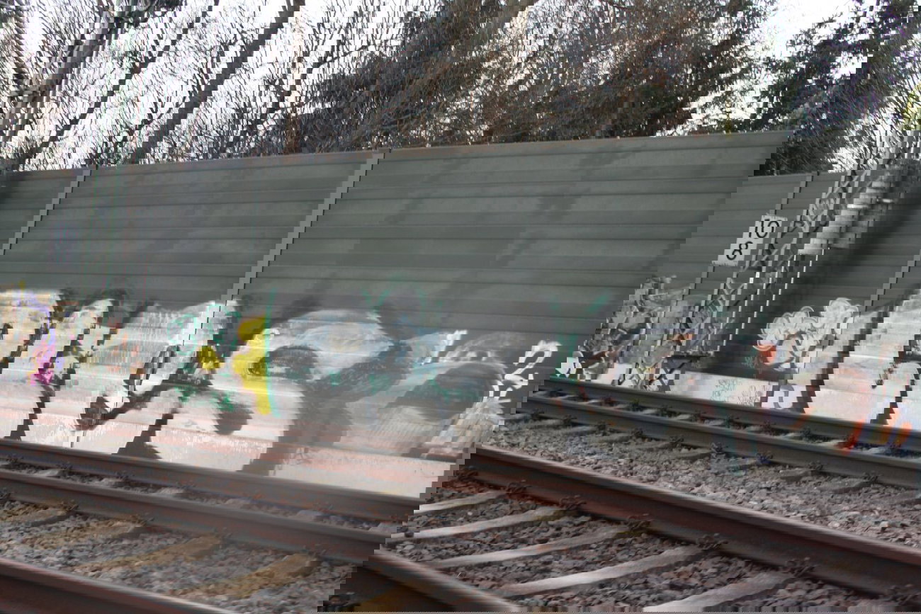 Graffiti Bombing - Photo by Manfredkarlheinz